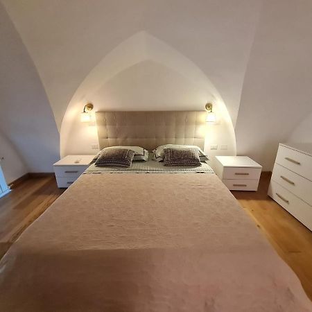 Flat 24 Maggio Apartment Lecce Luaran gambar