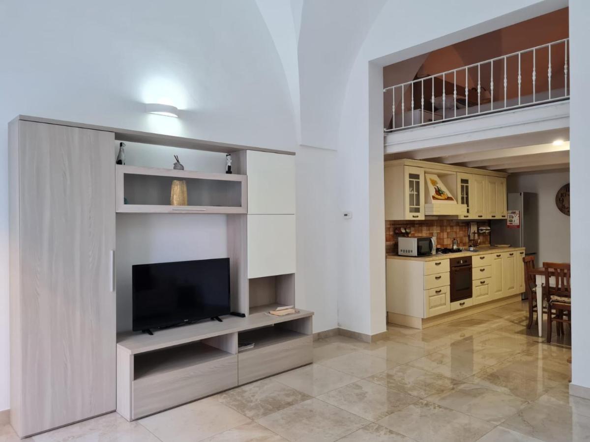 Flat 24 Maggio Apartment Lecce Luaran gambar