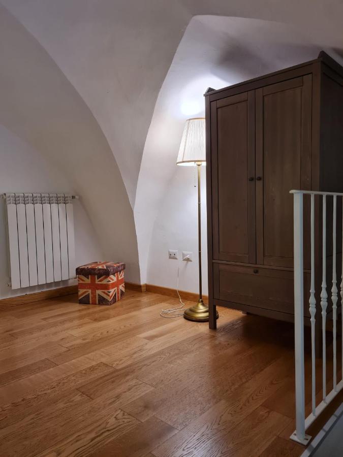 Flat 24 Maggio Apartment Lecce Luaran gambar